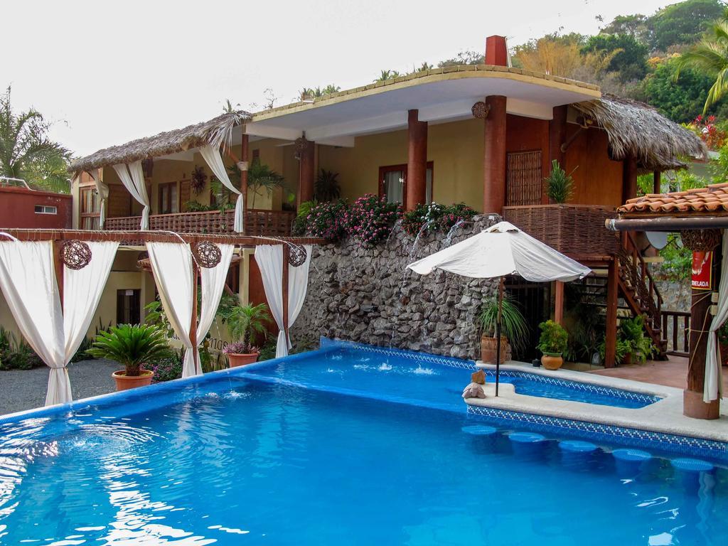 Hotel Villas Las Azucenas Сіуатанехо Екстер'єр фото